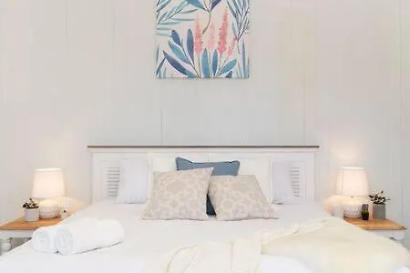 Дом отдыха Pet Friendly Family Home In Brisbane - Relocations And Family Stays - Fast Internet - Parking - Netflix