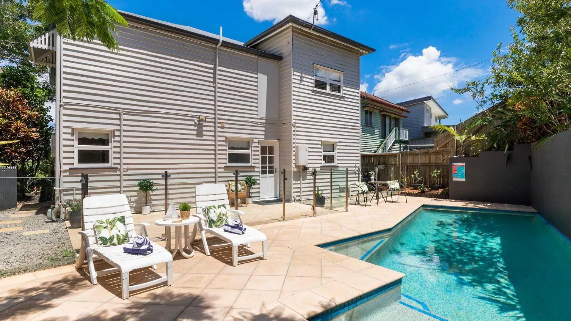 Pet Friendly Family Home In Brisbane - Relocations And Family Stays - Fast Internet - Parking - Netflix Австралия