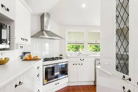 Pet-Friendly Brisbane Haven: Fast Wi-Fi & Netflix Villa Holiday home
